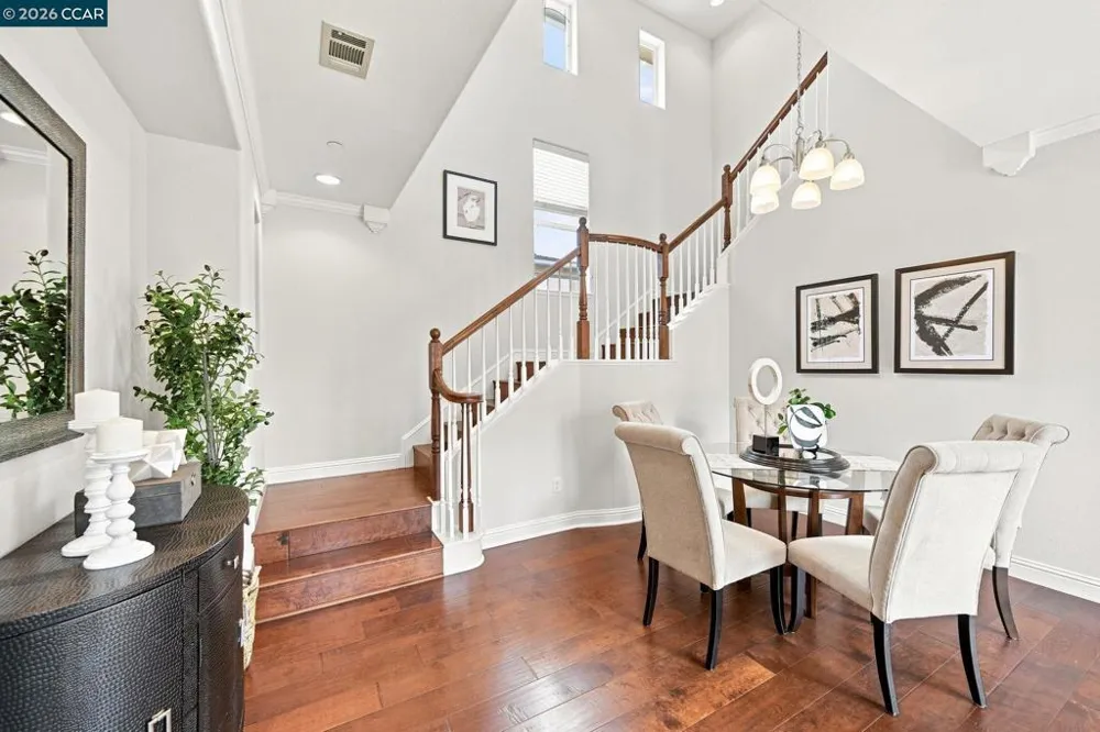 1149 Azuar Ave Vallejo, CA 94592