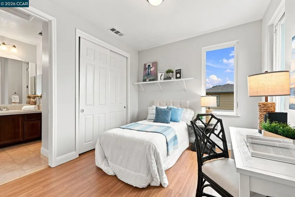 1149 Azuar Ave Vallejo, CA 94592