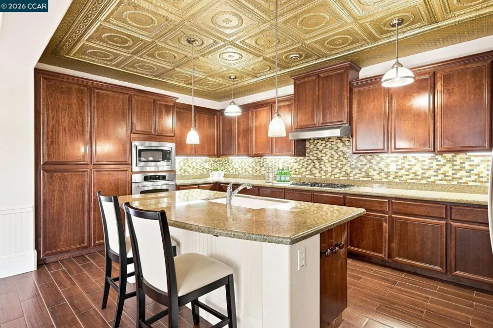 1149 Azuar Ave Vallejo, CA 94592