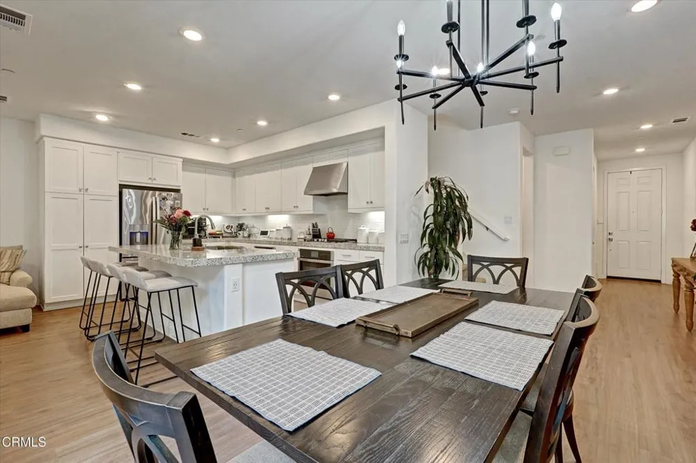 1951 Tangelo Way Santa Paula, CA 93060