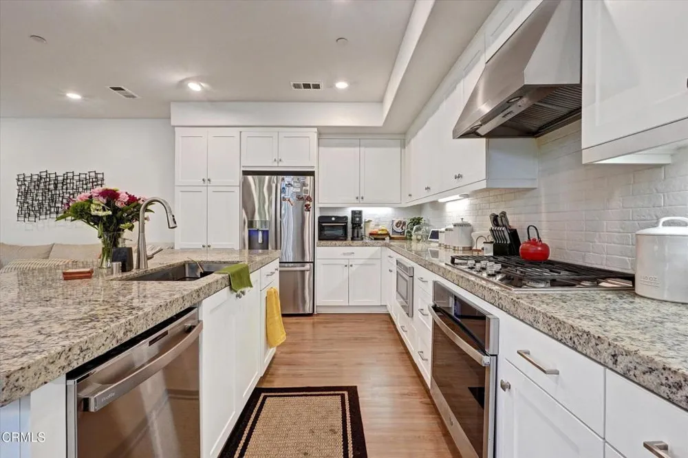 1951 Tangelo Way Santa Paula, CA 93060