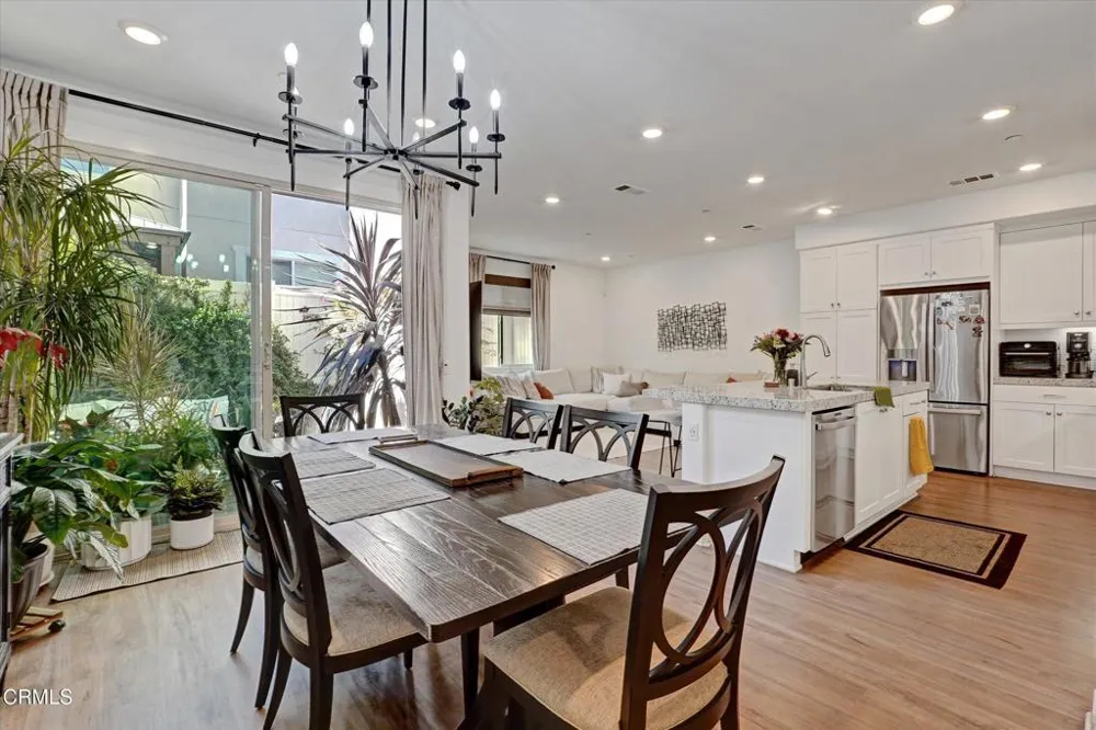 1951 Tangelo Way Santa Paula, CA 93060