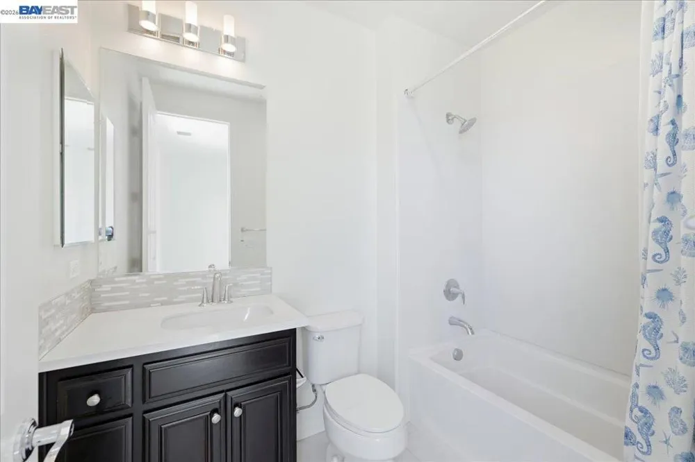3895 Camino Loop Dublin, CA 94568