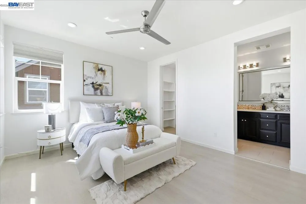 3895 Camino Loop Dublin, CA 94568