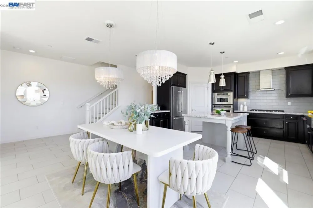 3895 Camino Loop Dublin, CA 94568