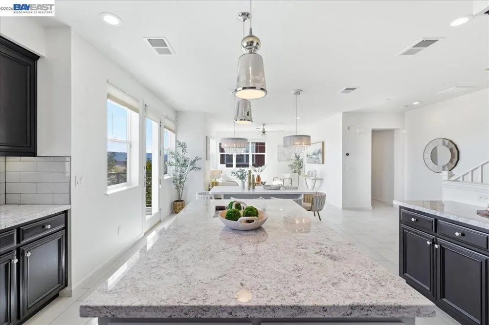 3895 Camino Loop Dublin, CA 94568