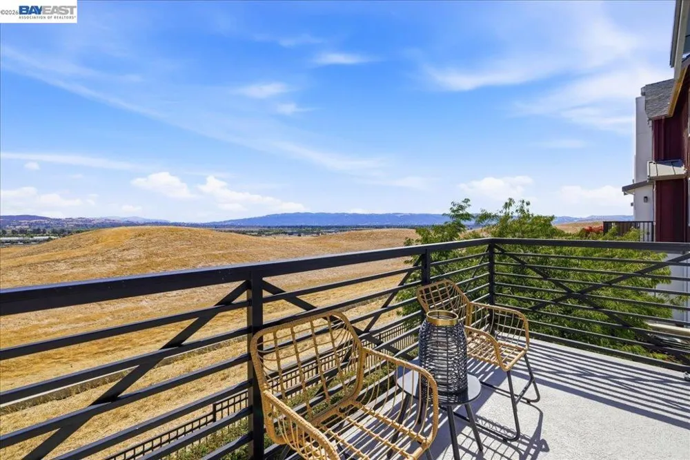 3895 Camino Loop Dublin, CA 94568