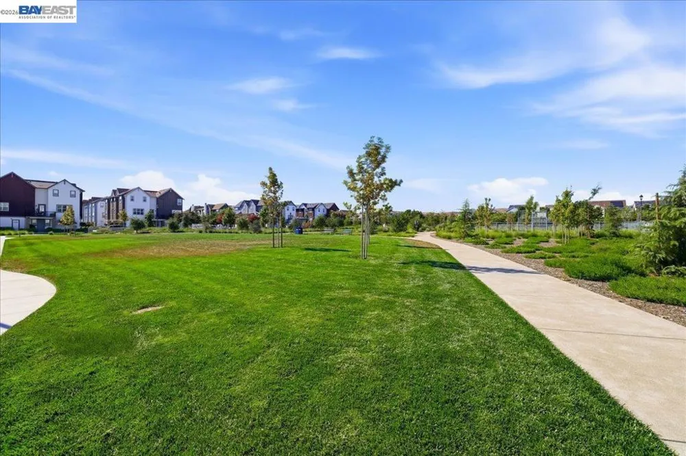 3895 Camino Loop Dublin, CA 94568