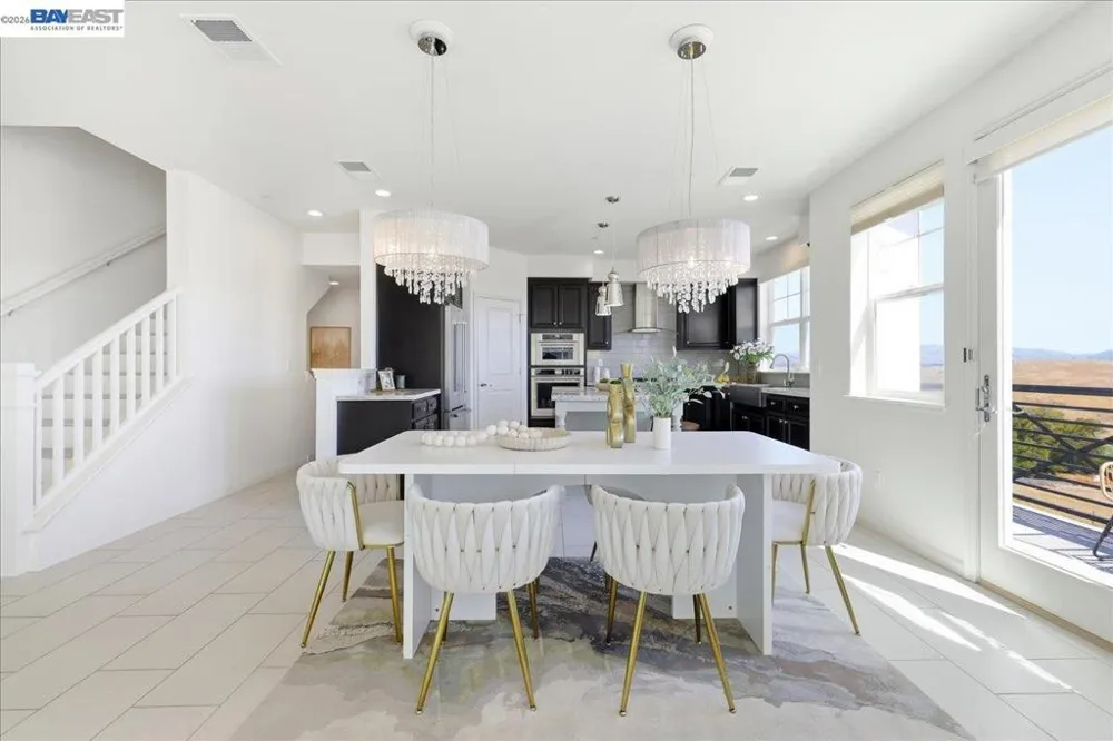 3895 Camino Loop Dublin, CA 94568
