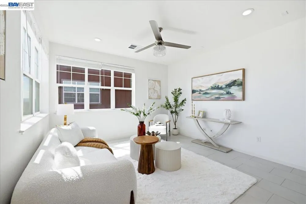 3895 Camino Loop Dublin, CA 94568