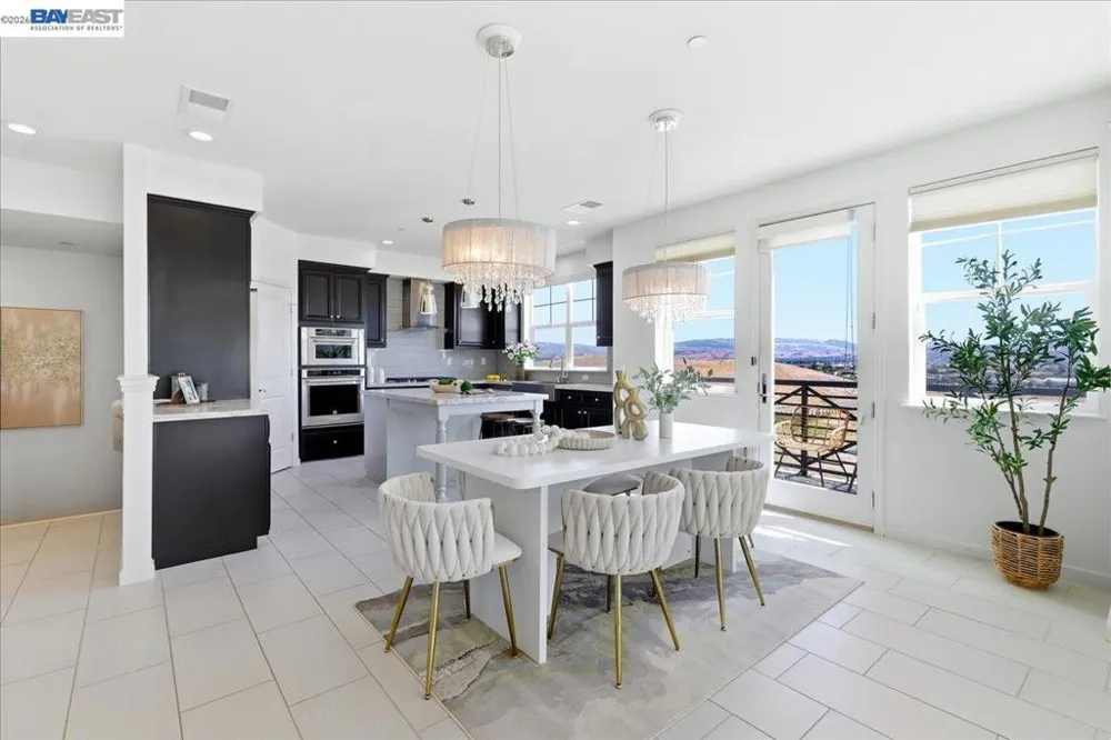3895 Camino Loop Dublin, CA 94568