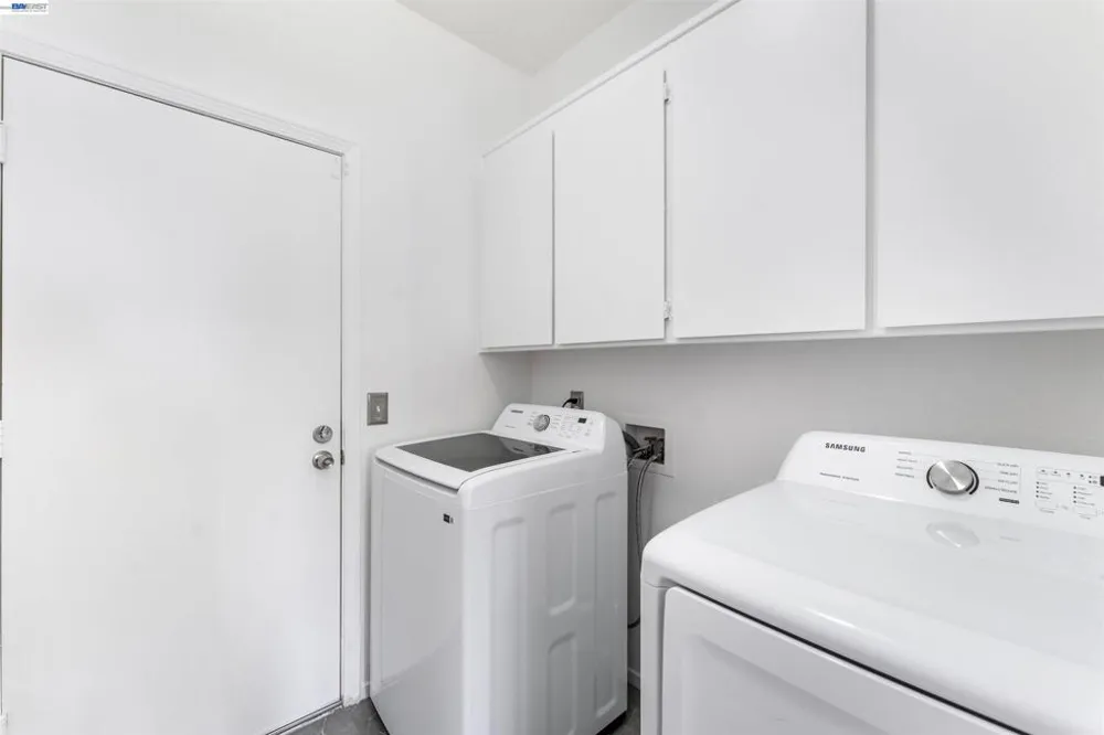 1618 Paseo Flores Dr Suisun City, CA 94585