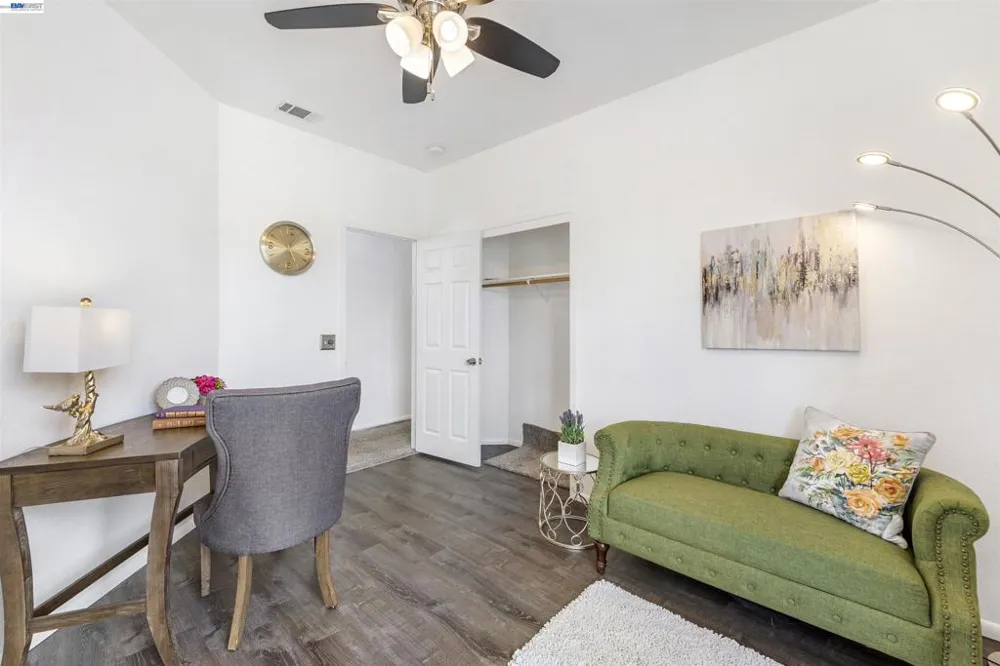 1618 Paseo Flores Dr Suisun City, CA 94585