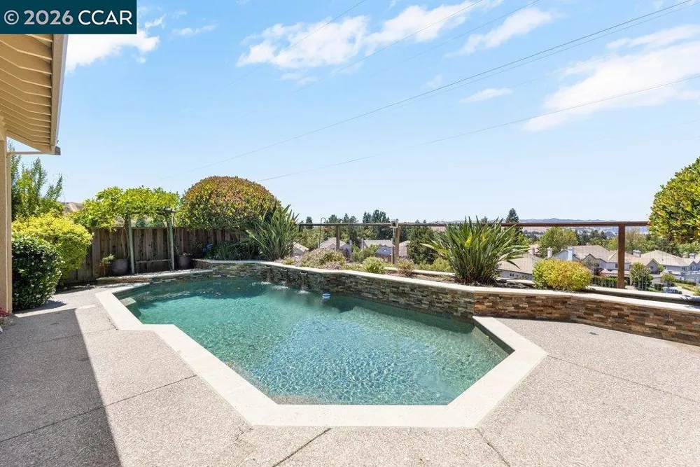 318 Sunset Dr Danville, CA 94506