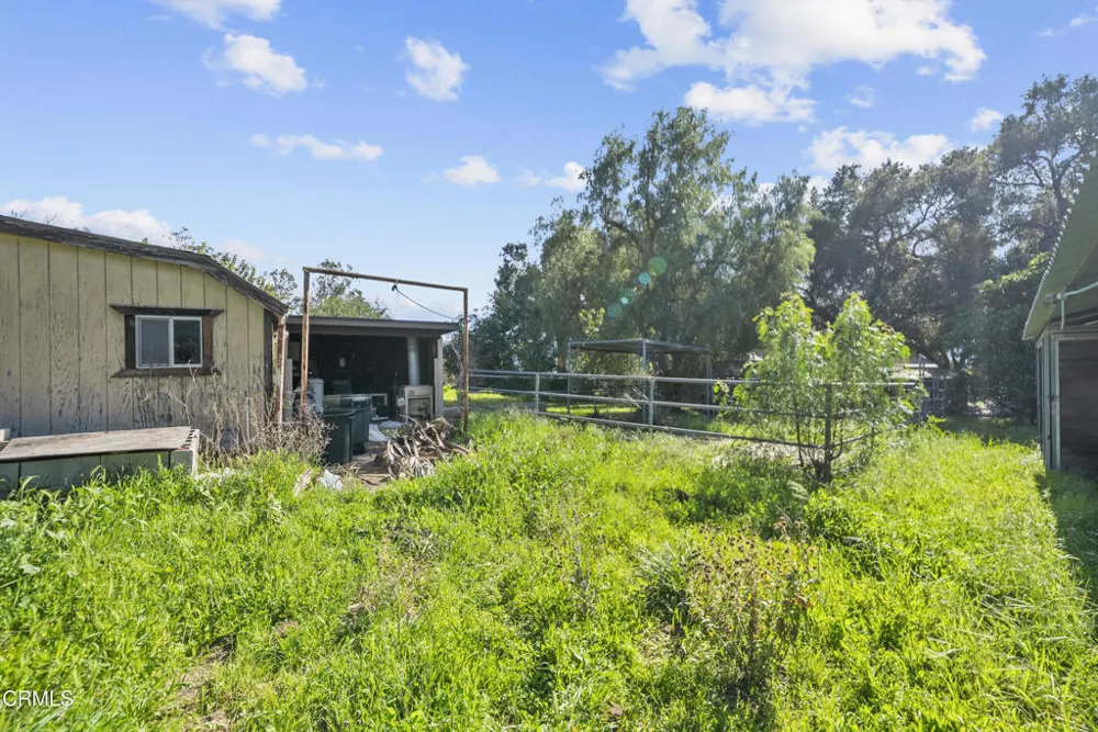 1325 Cliff Avenue Fillmore, CA 93015