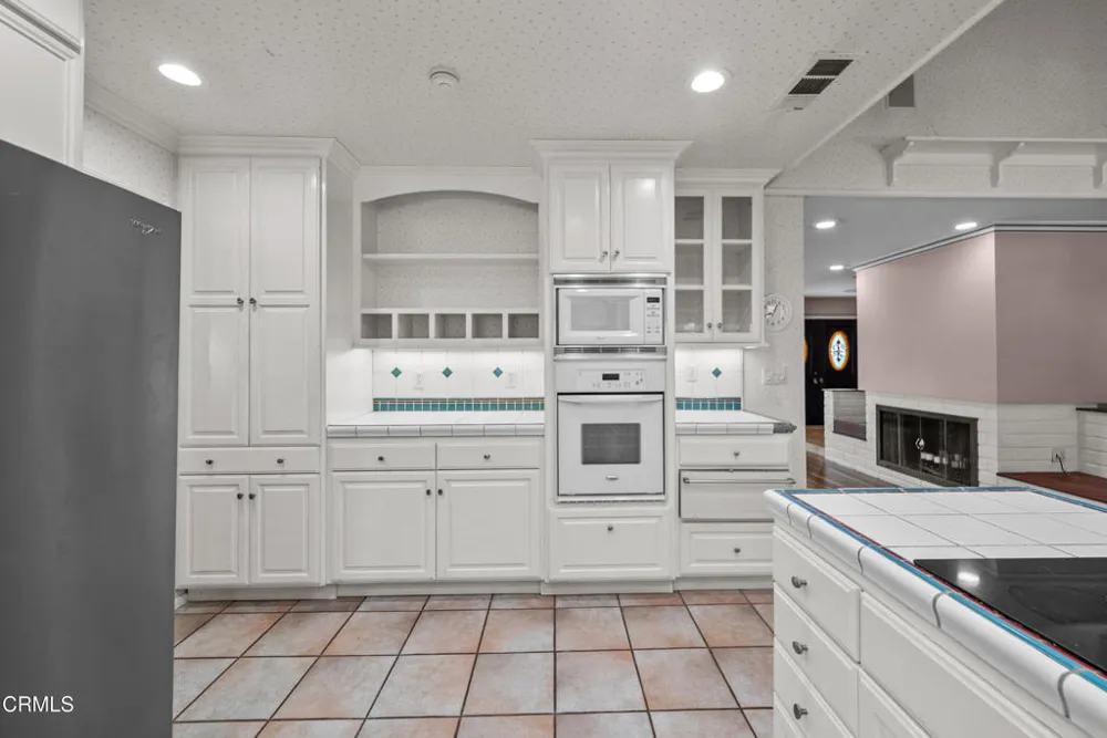 1325 Cliff Avenue Fillmore, CA 93015