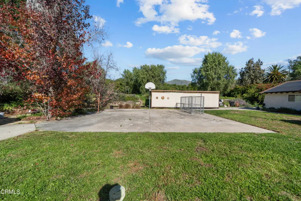 1325 Cliff Avenue Fillmore, CA 93015
