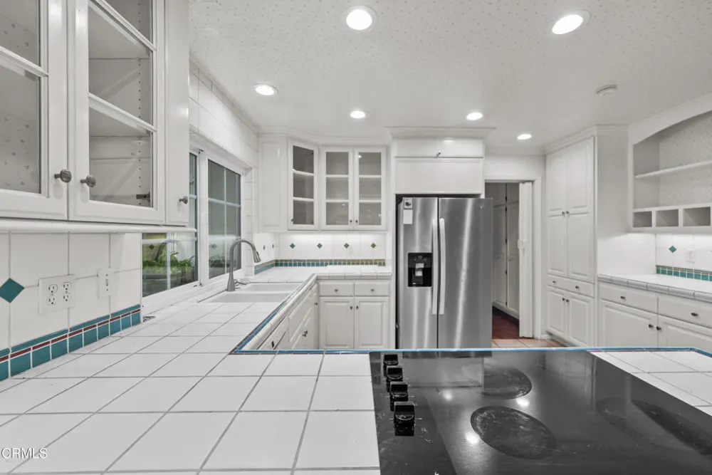 1325 Cliff Avenue Fillmore, CA 93015