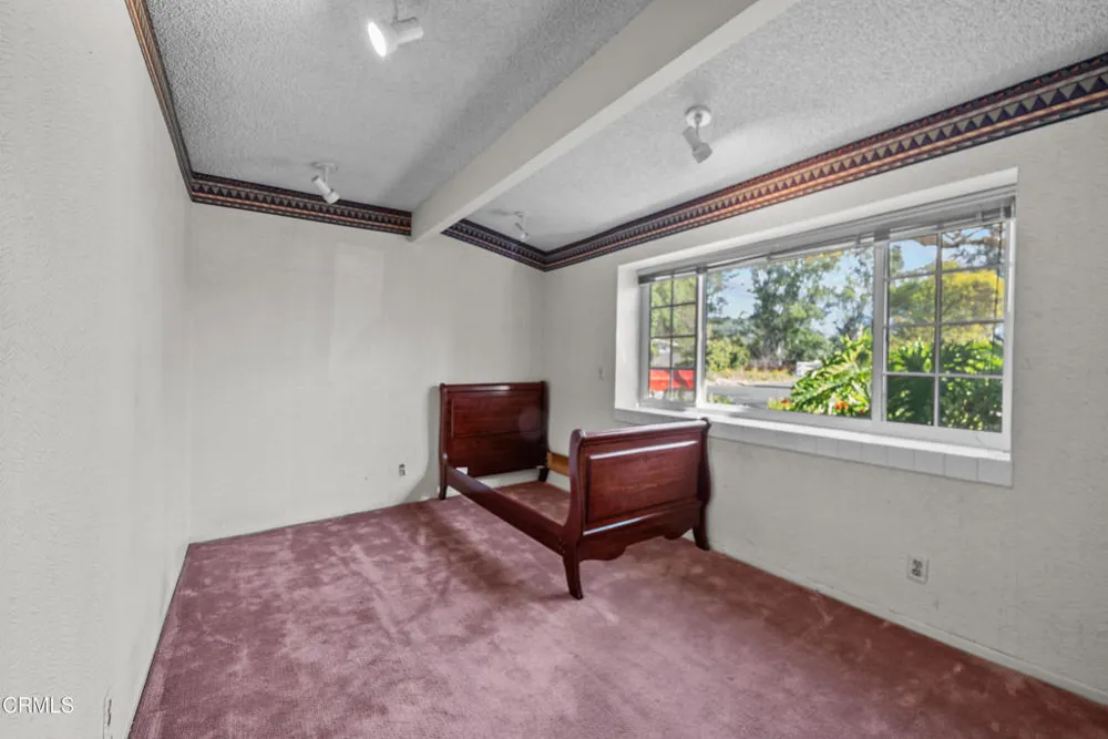 1325 Cliff Avenue Fillmore, CA 93015