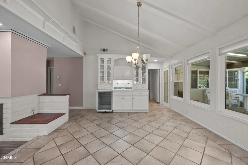 1325 Cliff Avenue Fillmore, CA 93015