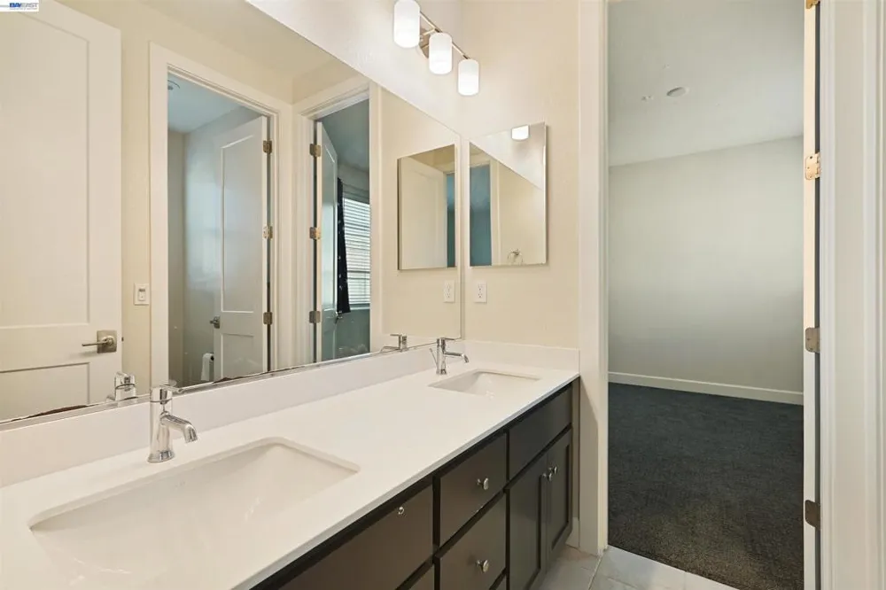 5915 Abbott St Dublin, CA 94568