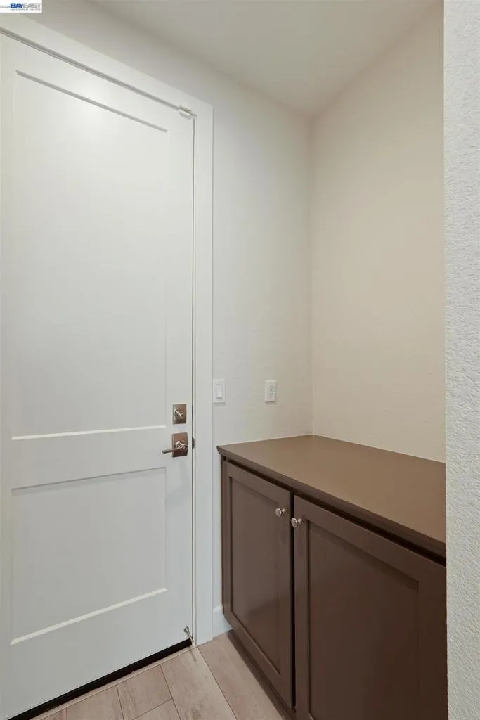 5915 Abbott St Dublin, CA 94568