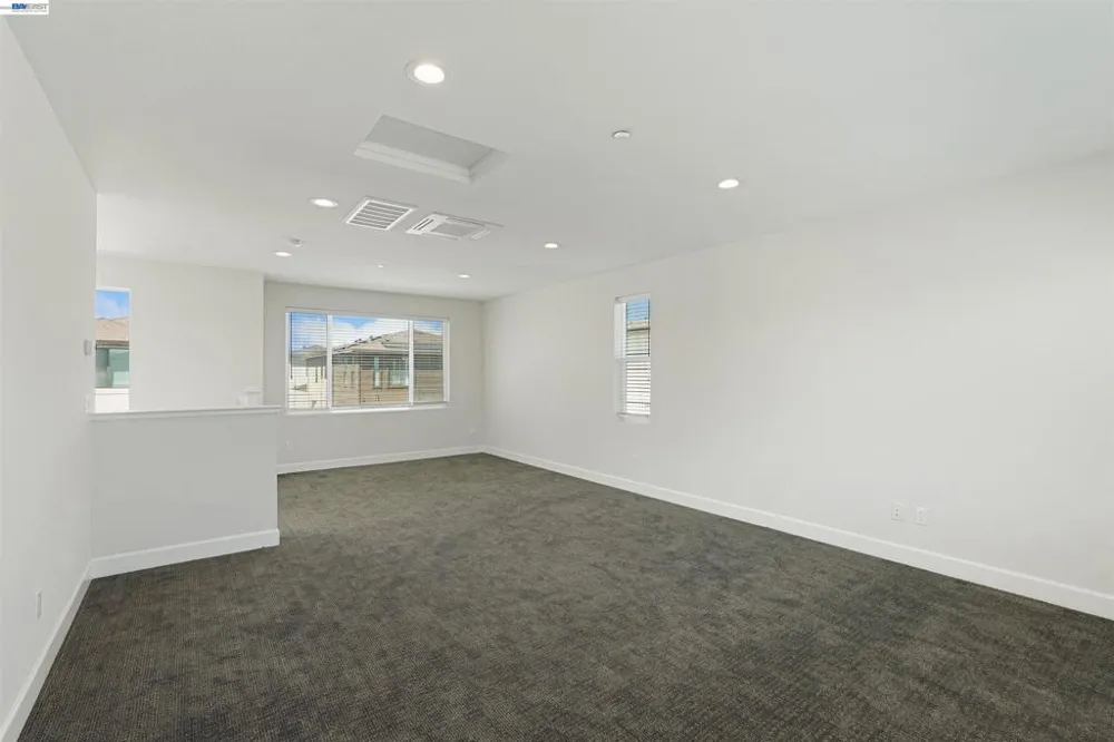 5915 Abbott St Dublin, CA 94568