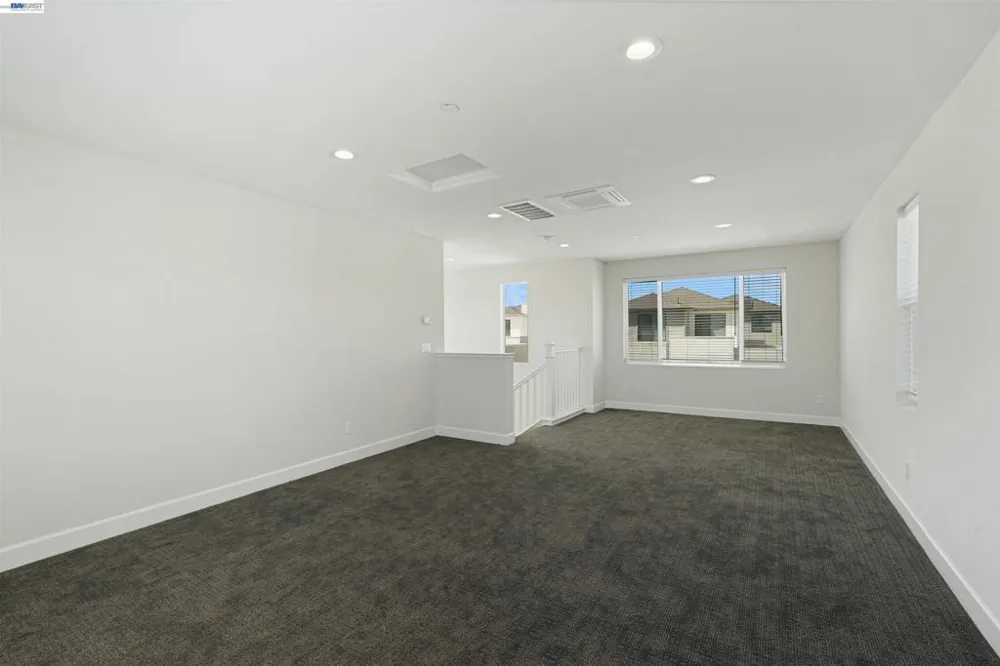 5915 Abbott St Dublin, CA 94568
