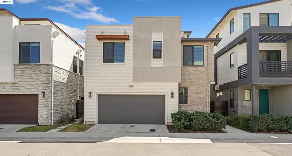 5915 Abbott St Dublin, CA 94568