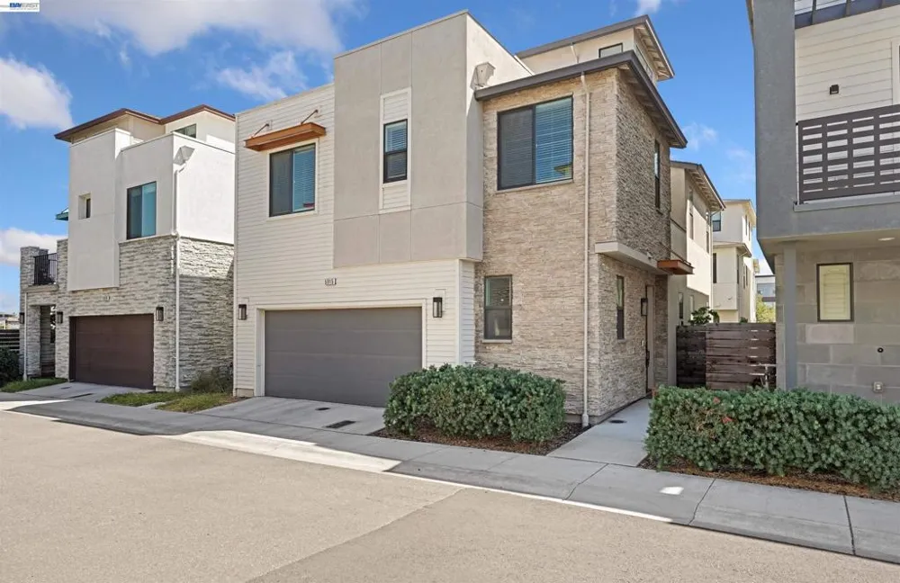 5915 Abbott St Dublin, CA 94568
