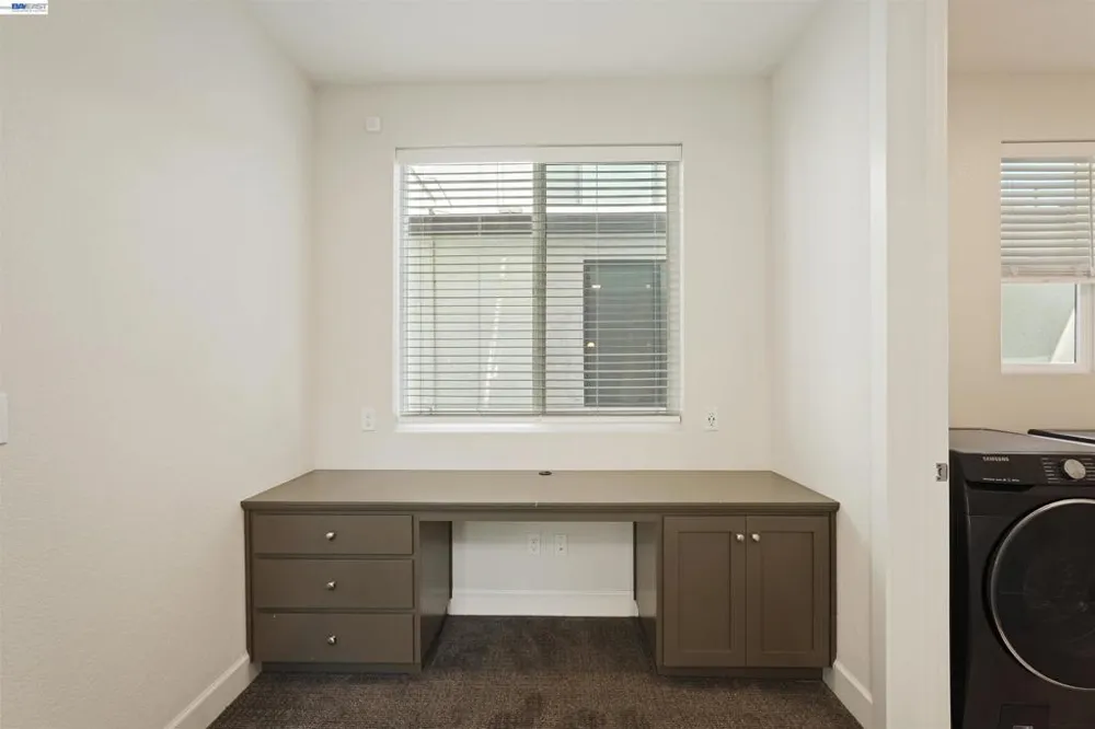 5915 Abbott St Dublin, CA 94568