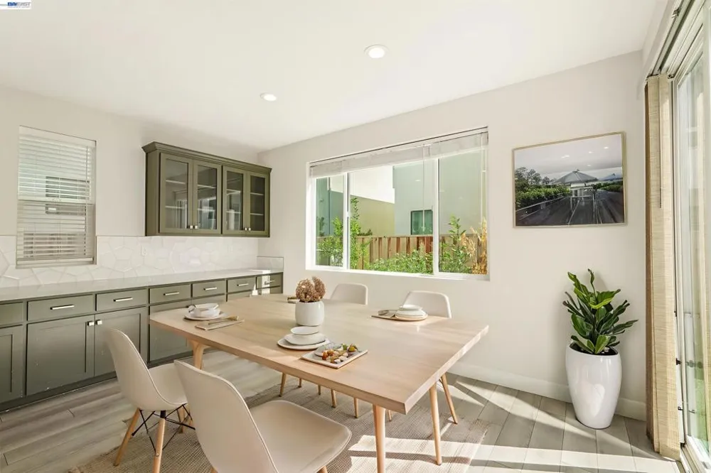 5915 Abbott St Dublin, CA 94568