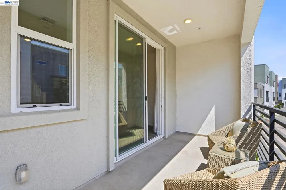 3943 Summit Rd Dublin, CA 94568