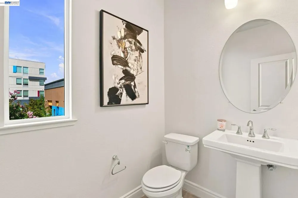 3943 Summit Rd Dublin, CA 94568