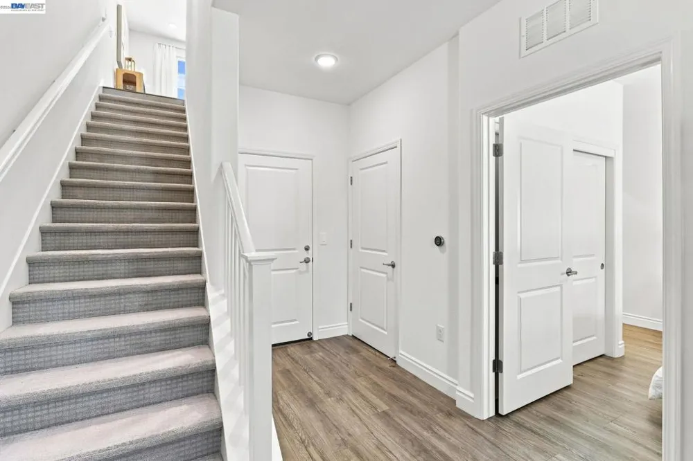 3943 Summit Rd Dublin, CA 94568