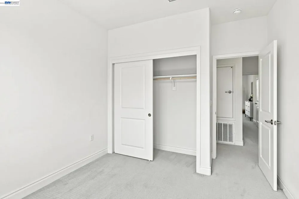 3943 Summit Rd Dublin, CA 94568