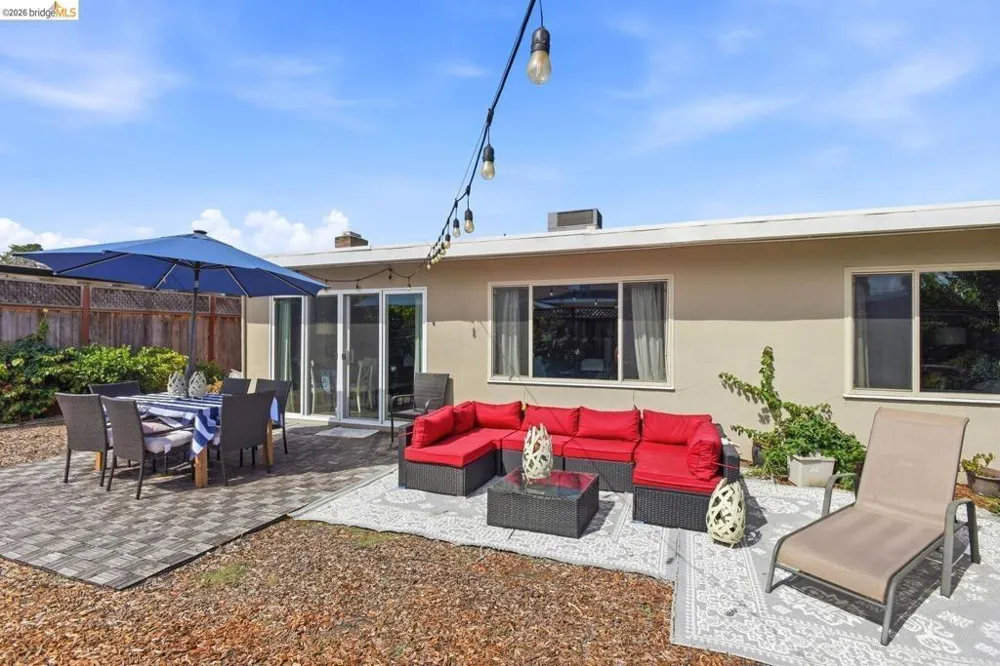2620 Fordham ST East Palo Alto, CA 94303