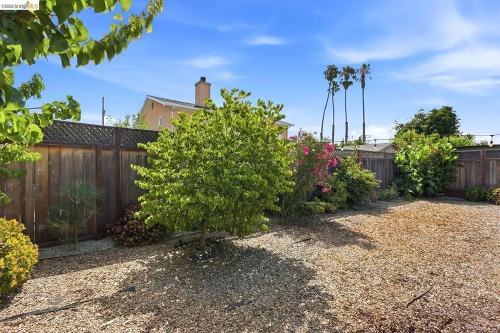 2620 Fordham ST East Palo Alto, CA 94303