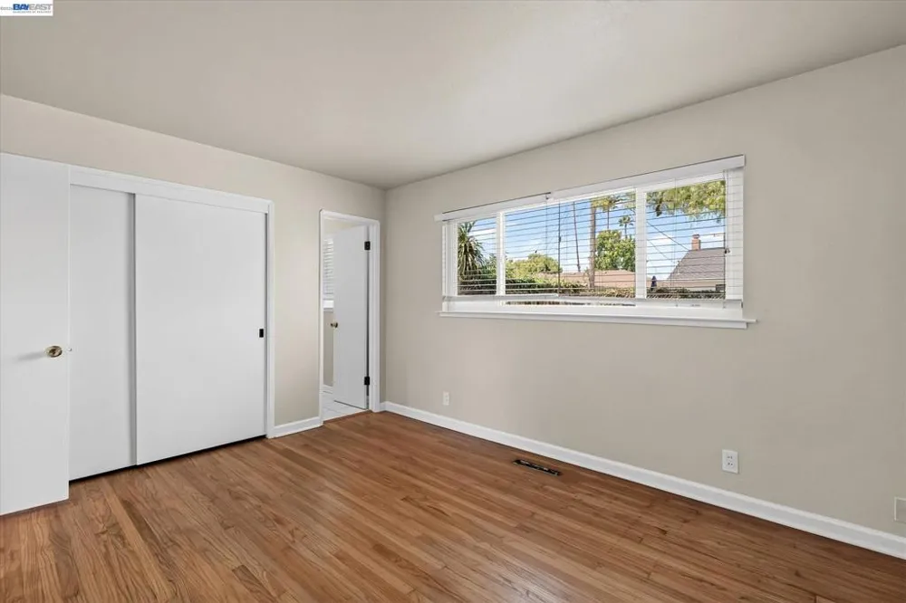 5279 Eggers Dr Fremont, CA 94536
