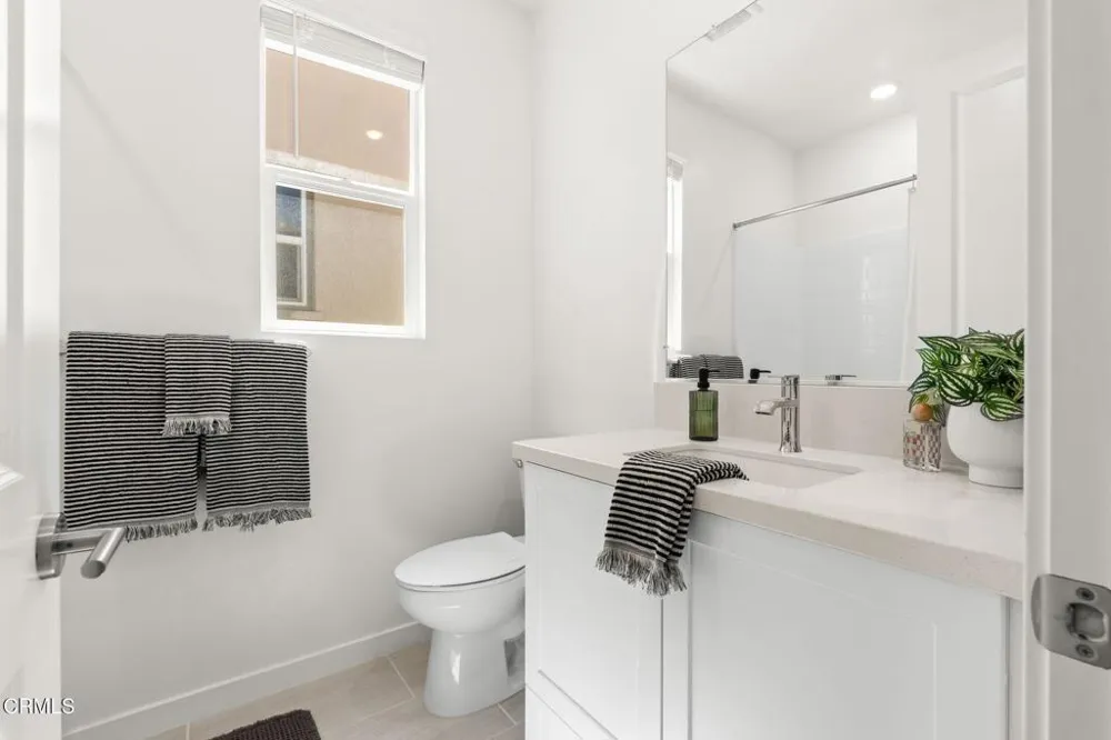 10738 Telegraph Road Ventura, CA 93004