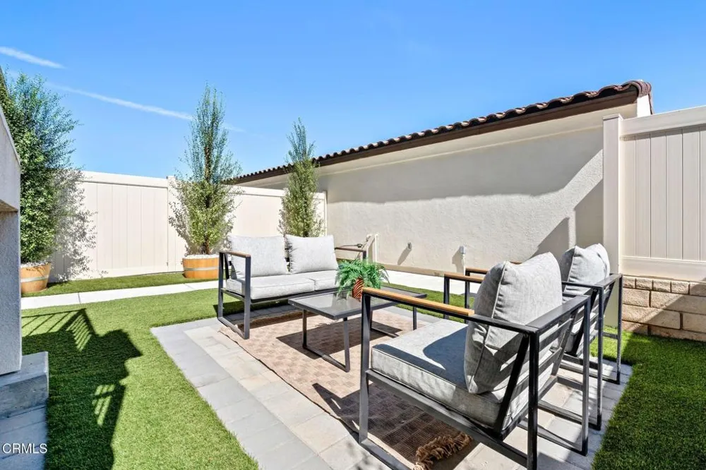 10738 Telegraph Road Ventura, CA 93004