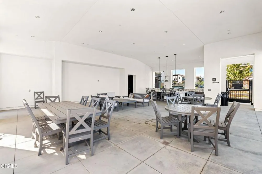 10738 Telegraph Road Ventura, CA 93004