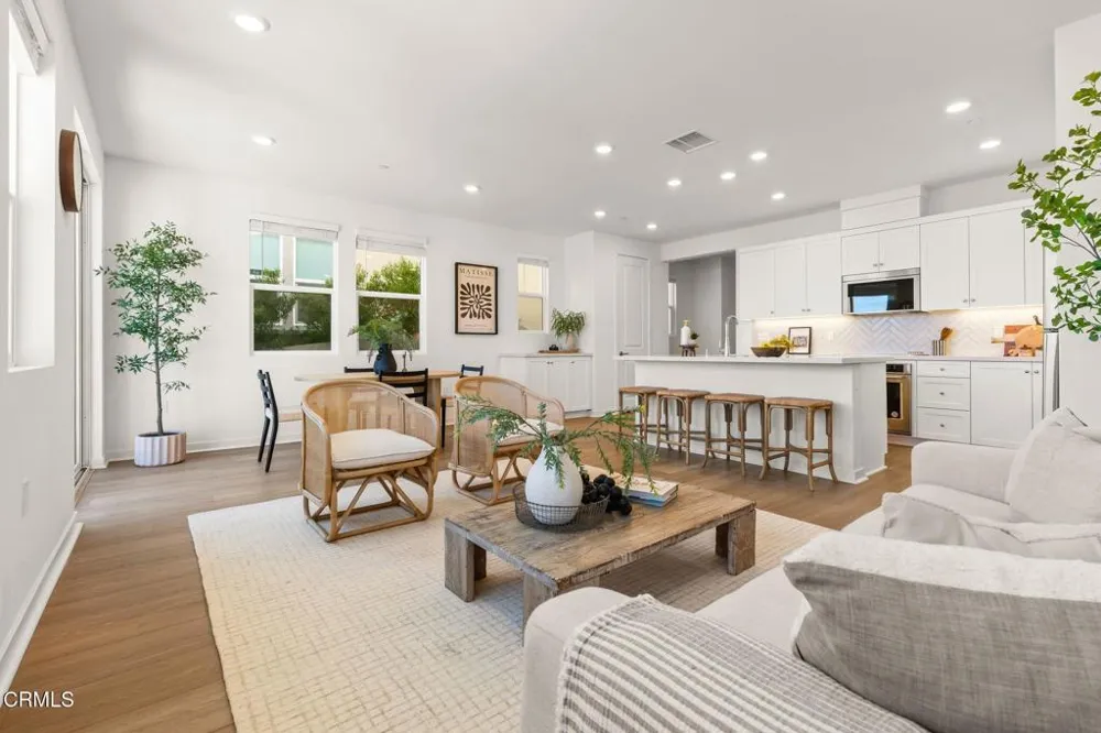 10738 Telegraph Road Ventura, CA 93004