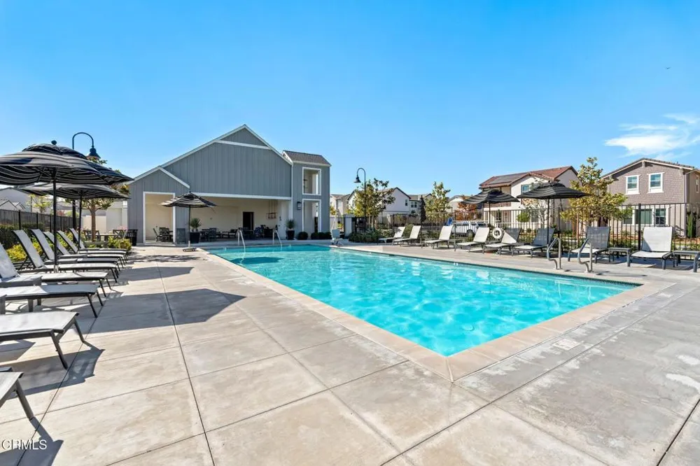 10738 Telegraph Road Ventura, CA 93004