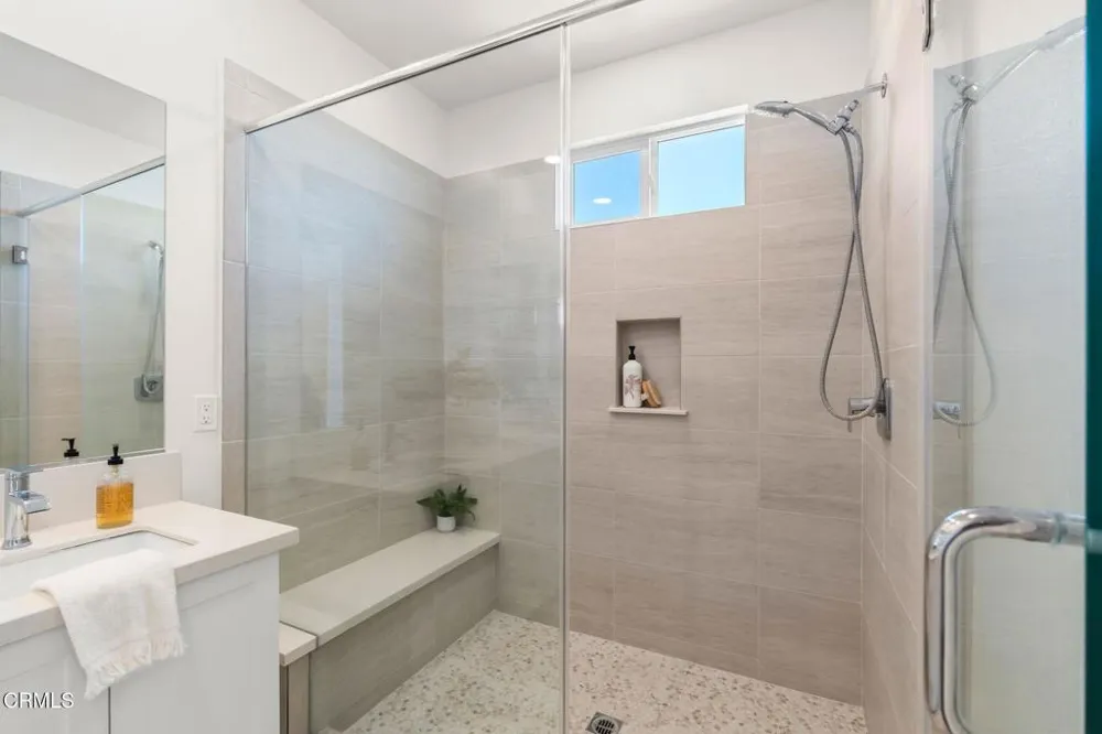 10738 Telegraph Road Ventura, CA 93004