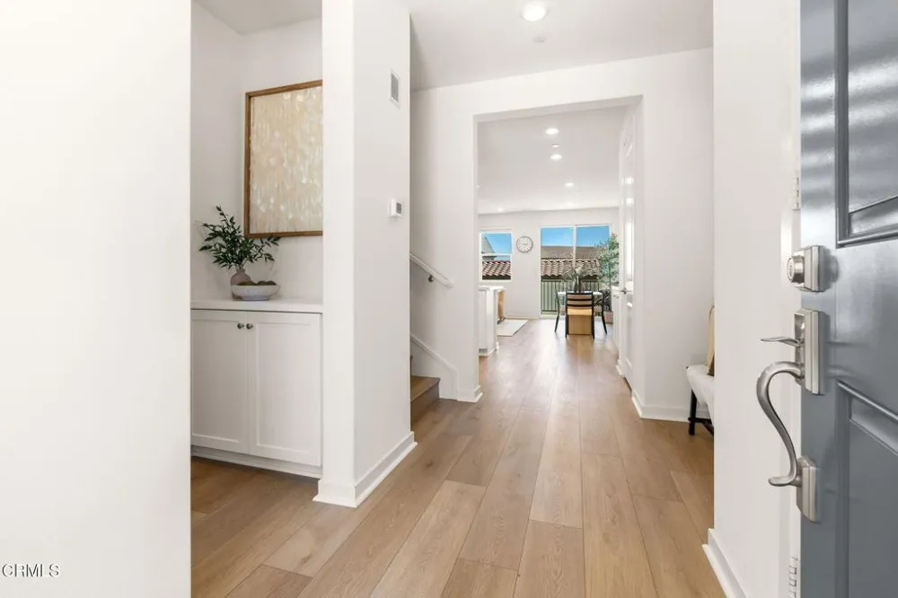 10738 Telegraph Road Ventura, CA 93004