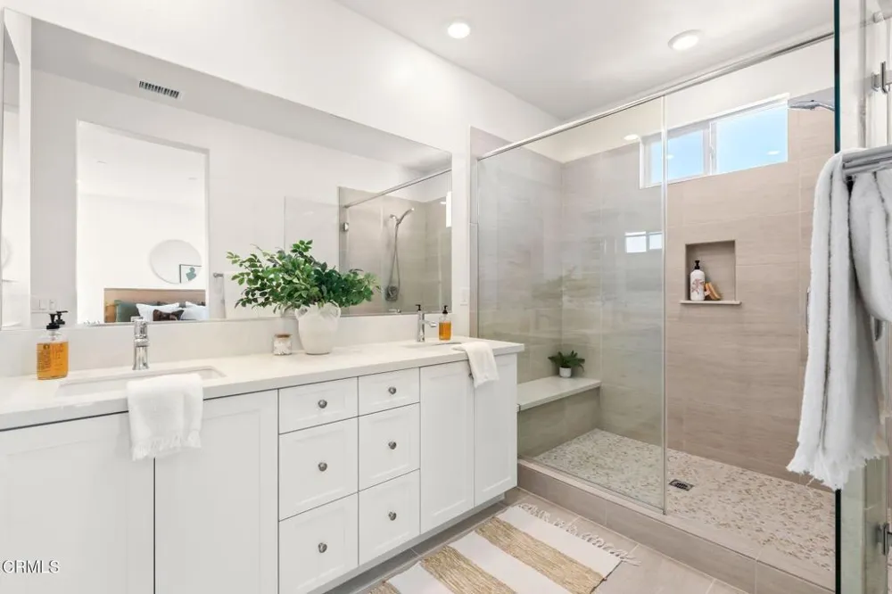 10738 Telegraph Road Ventura, CA 93004