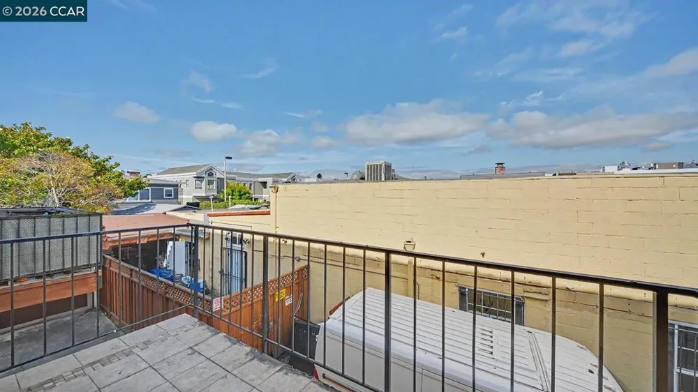 2426 Lincoln Ave #J Alameda, CA 94501