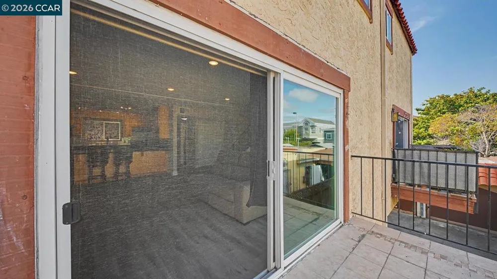 2426 Lincoln Ave #J Alameda, CA 94501