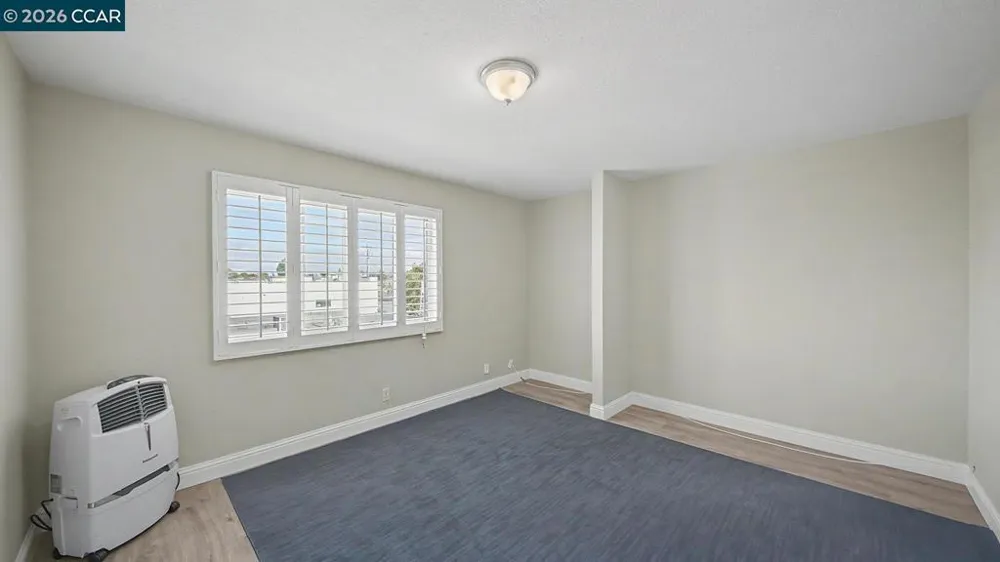 2426 Lincoln Ave #J Alameda, CA 94501